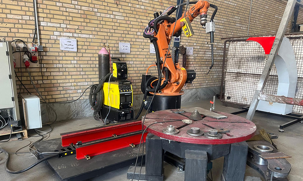 ساخت، نصب و راه اندازی سلول رباتیک جوش